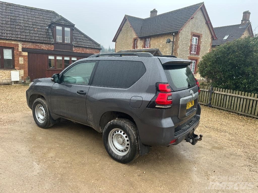 Toyota Landcruiser Pick up/Valník