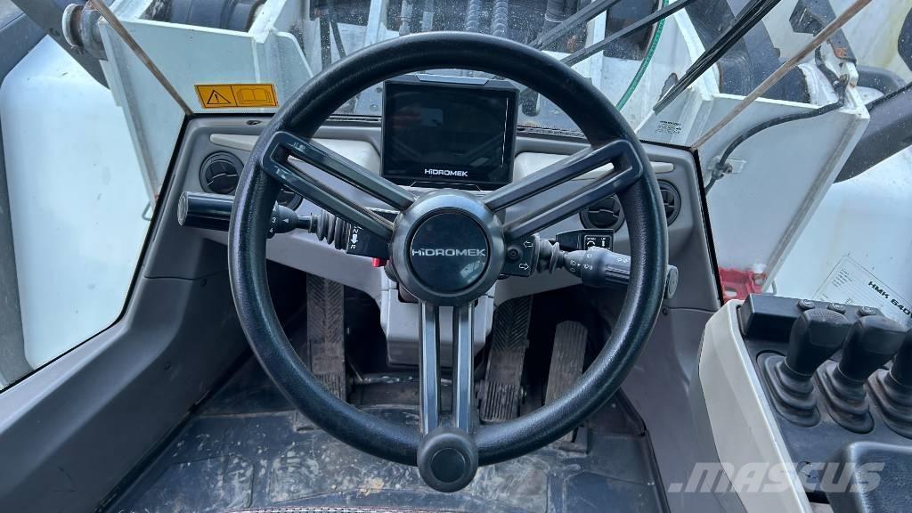 Hidromek HMK 640 WL Kolové dozery