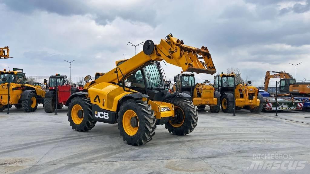 JCB 531-70 Teleskopické manipulátory