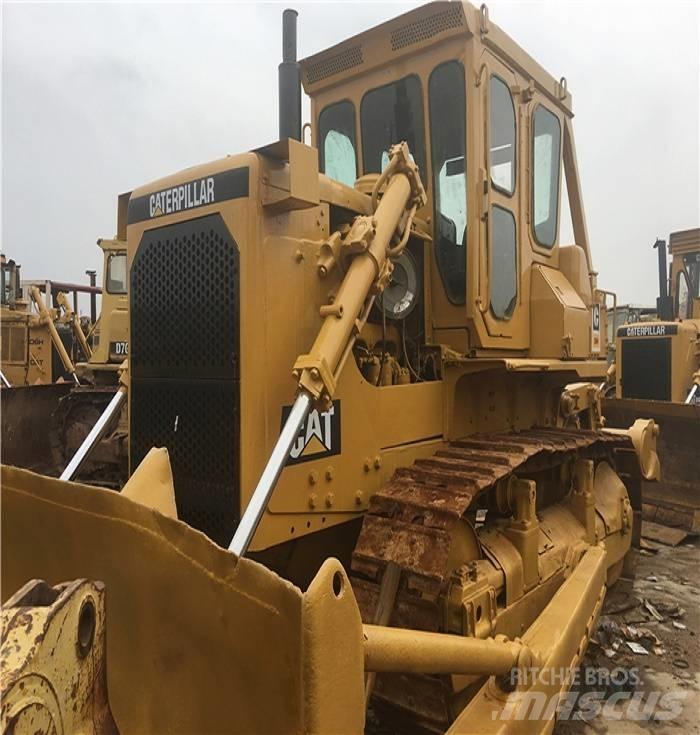 CAT D 8 H Pásové dozery