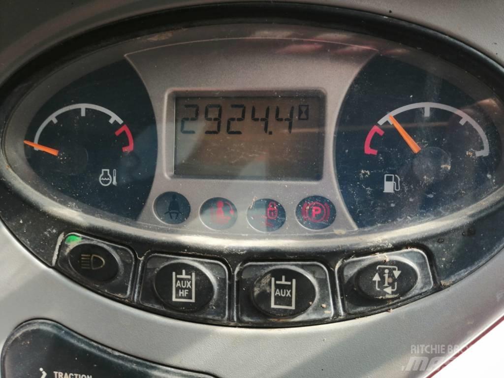 Bobcat S 100 Smykem řízené nakladače