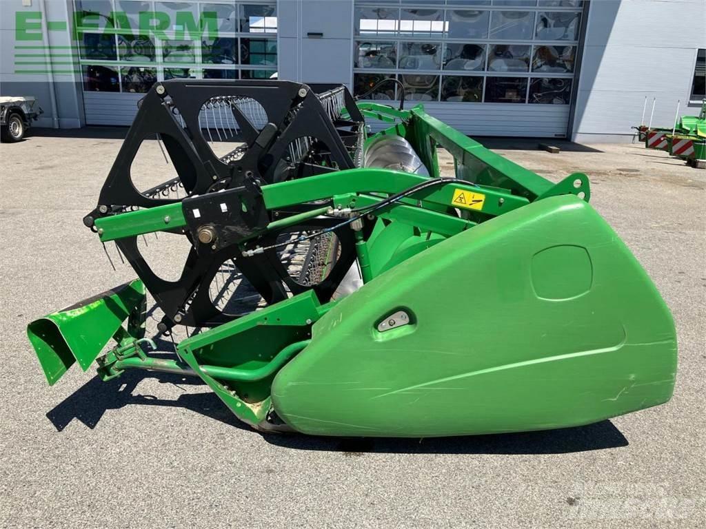John Deere 620R Příslušenství a náhradní díly ke kombajnům