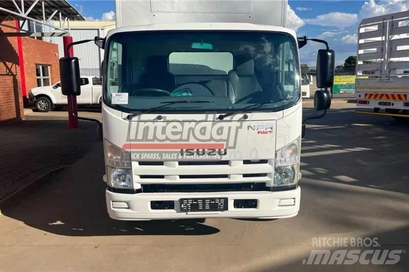 Isuzu NPR400 Další