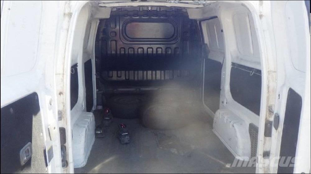 Nissan NV 200 Dodávky