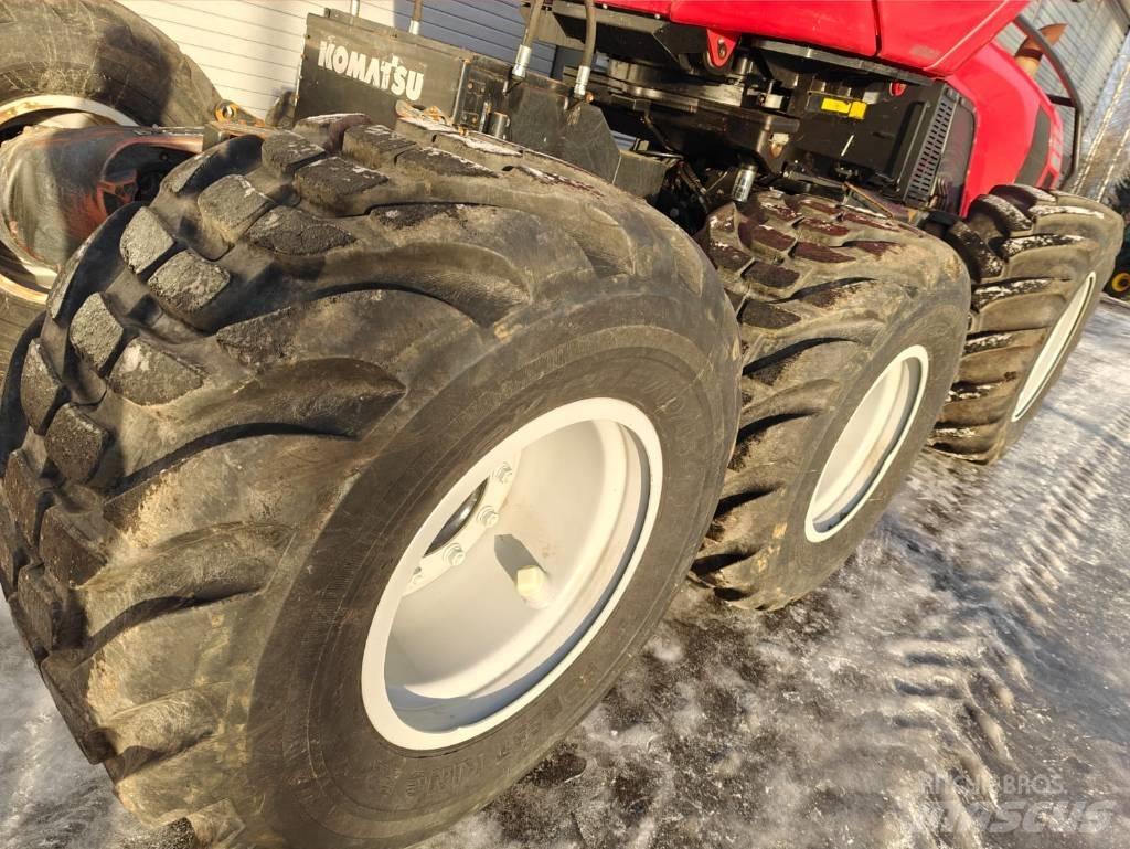 Komatsu 911 Harvestory