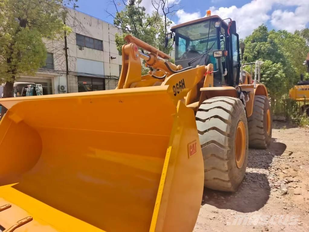 CAT 966 H Kolové nakladače