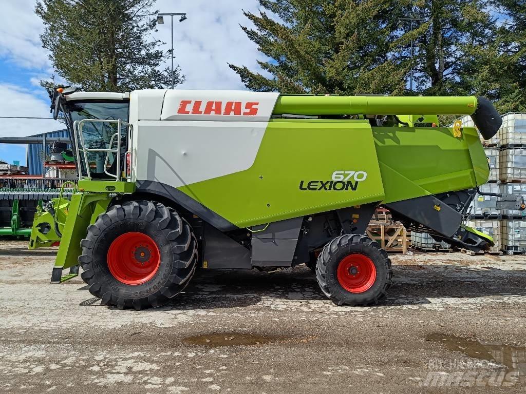 CLAAS Lexion 670 Sklízecí mlátičky