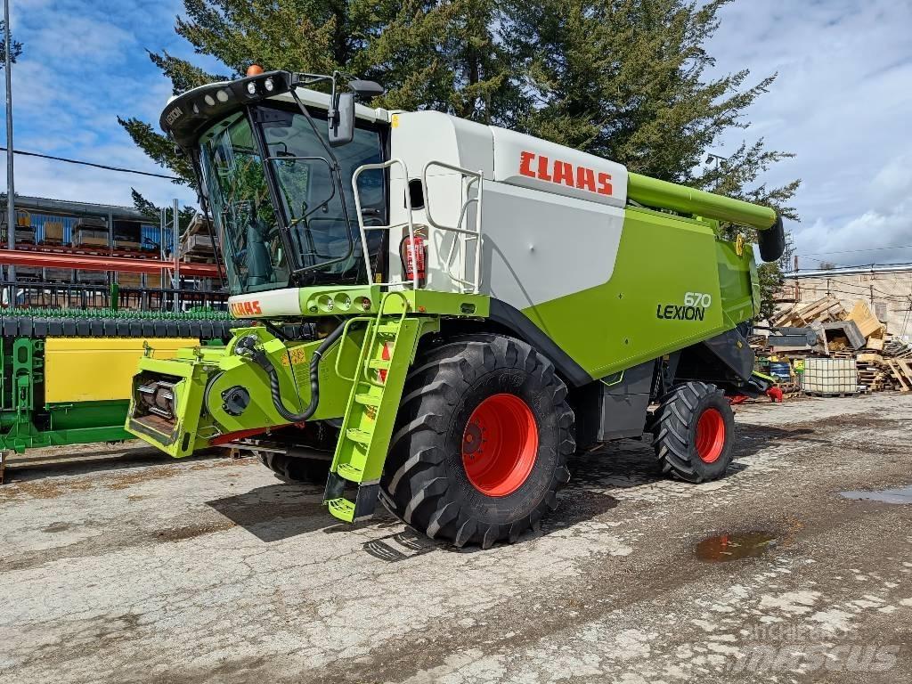 CLAAS Lexion 670 Sklízecí mlátičky