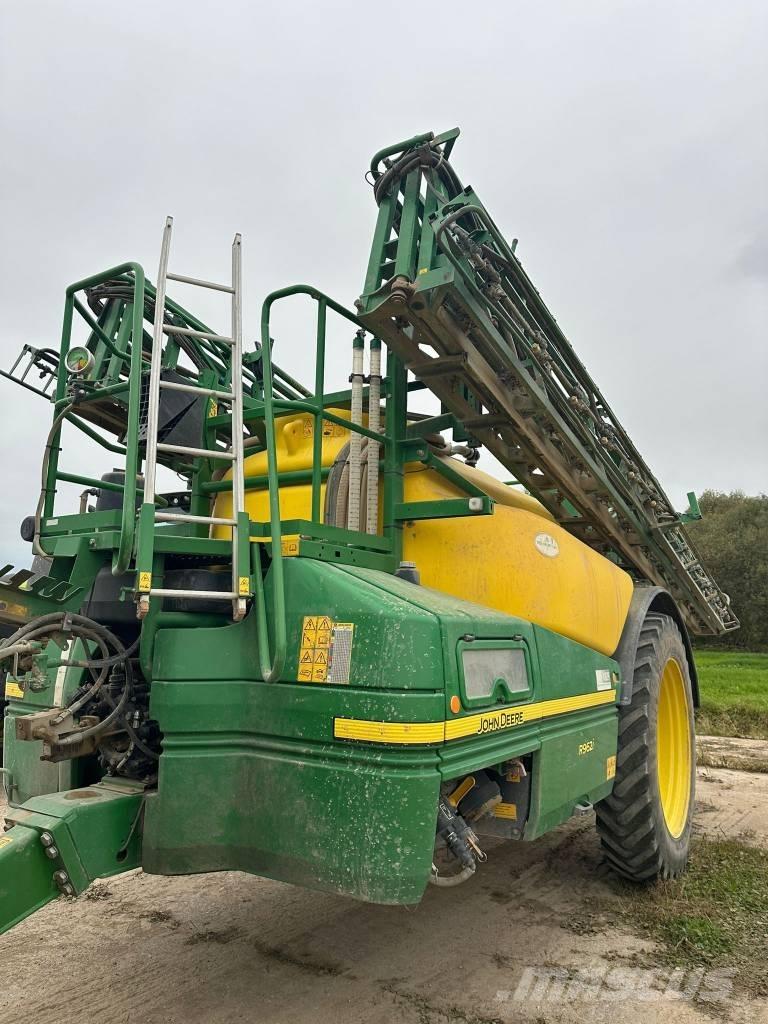 John Deere R 962 i Tažené postřikovače