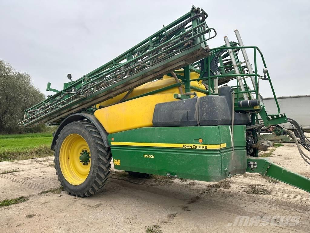 John Deere R 962 i Tažené postřikovače