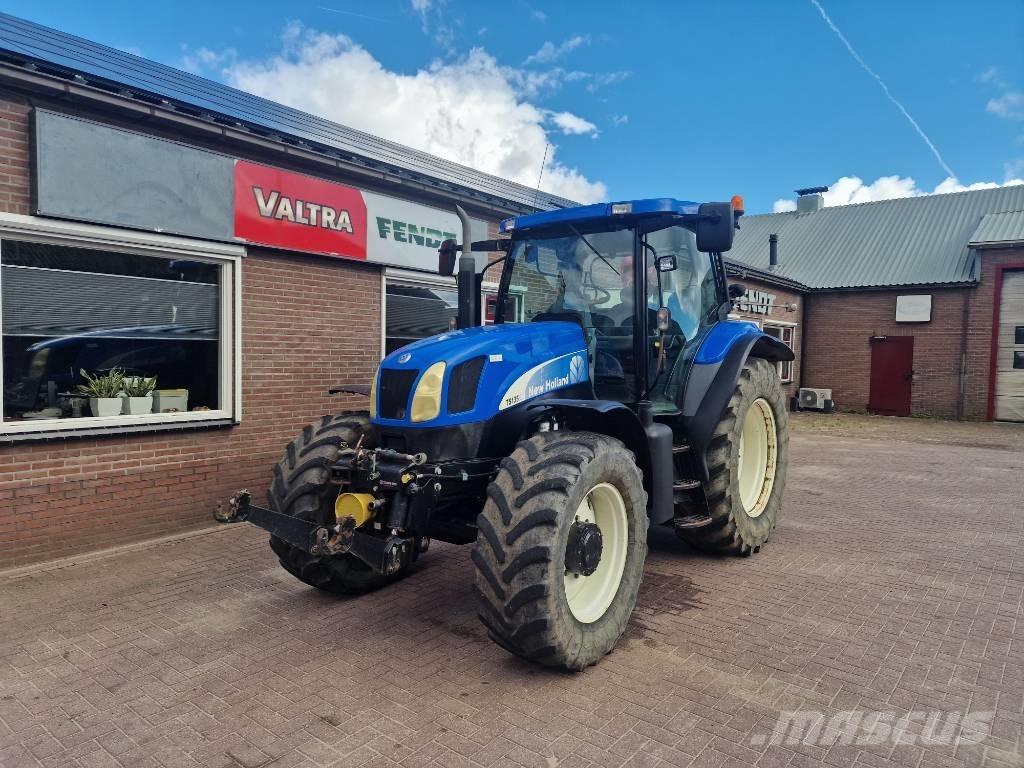 New Holland TS 135 A Traktory
