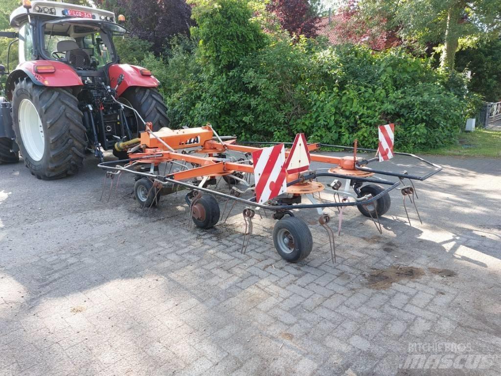 Fella TH 790 Obraceče a shrabovače sena