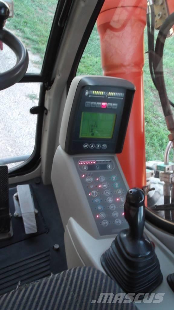 Liebherr A 900 C Kolová rýpadla