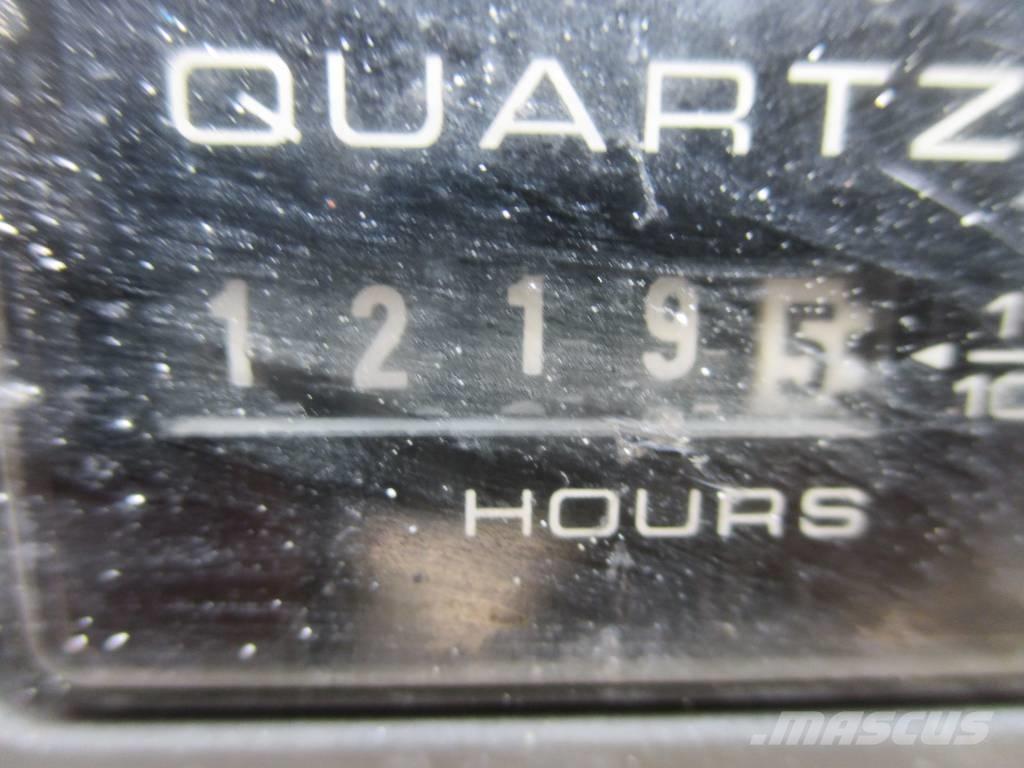 JLG 3246 ES Nůžková zvedací plošina