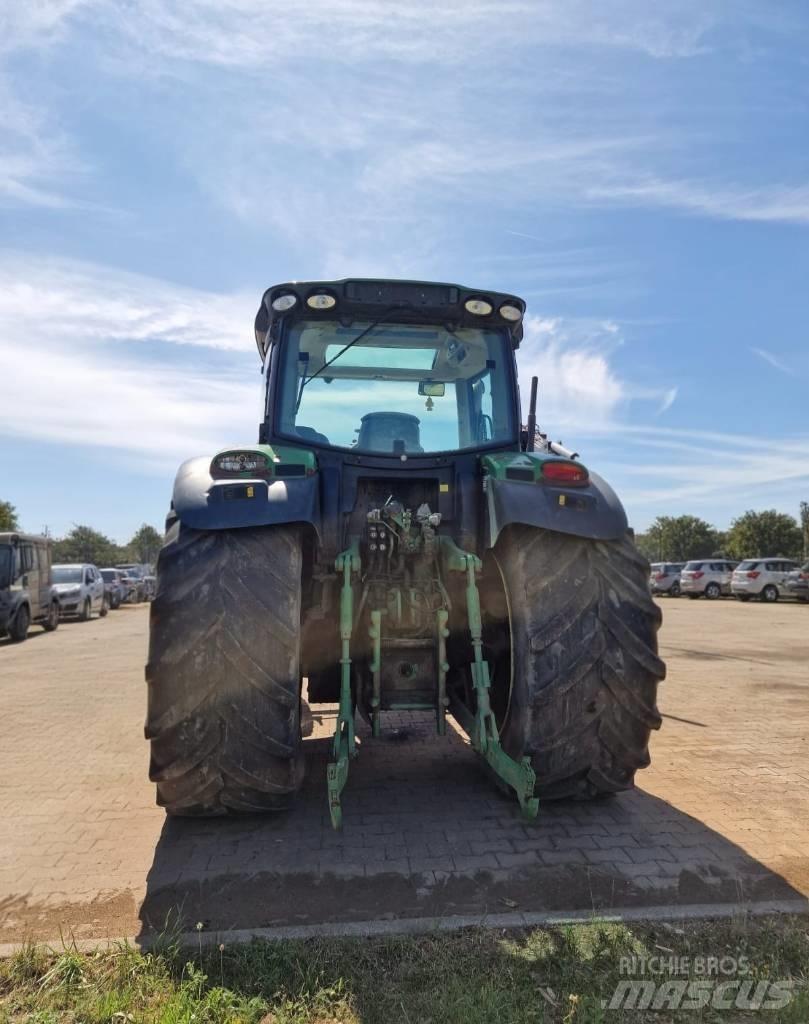 John Deere 6140 R Traktory