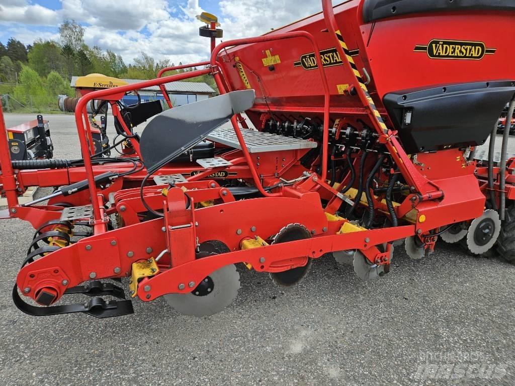 Väderstad Rapid 300 Kombinované secí stroje