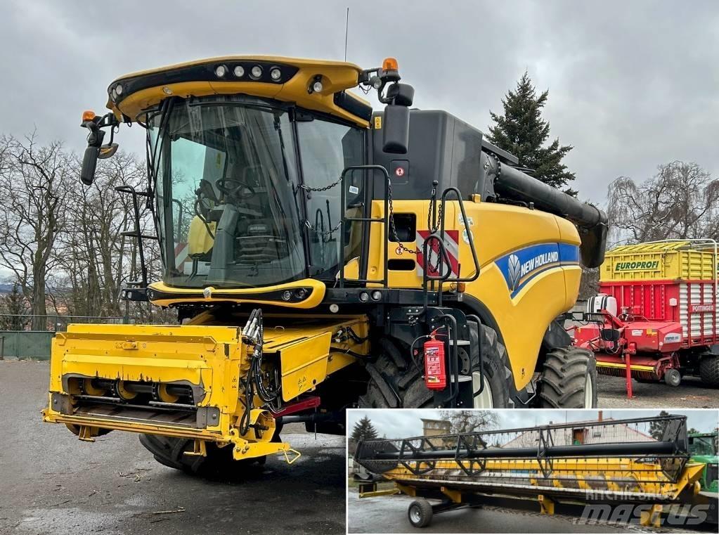 New Holland CX 880 Sklízecí mlátičky