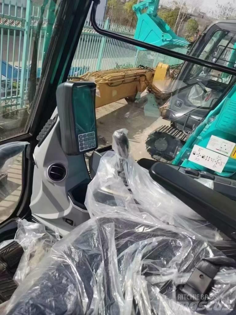 Kobelco SK130-11 Midi rýpadla 7t - 12t