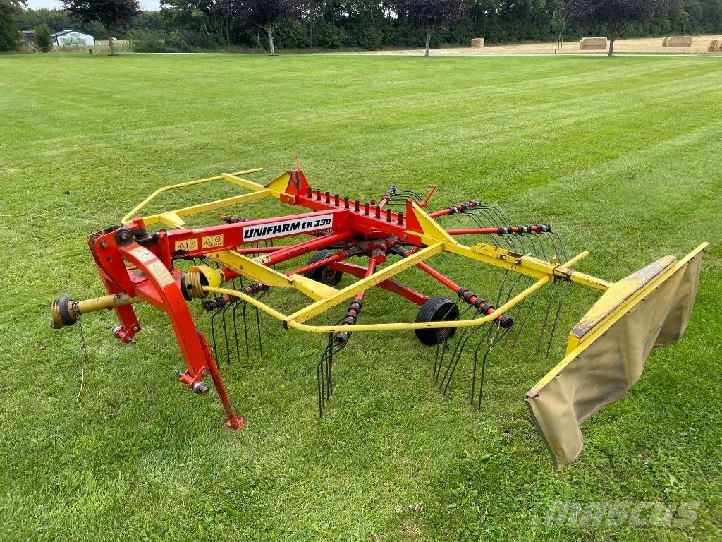 Unifarm CR 330 Obraceče a shrabovače sena