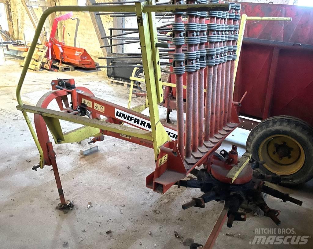 Unifarm CR 330 Obraceče a shrabovače sena
