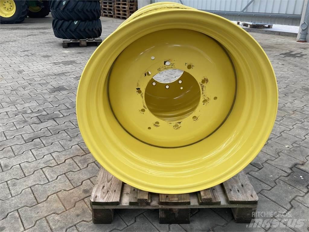 John Deere 20x30 Pneumatiky, kola a ráfky