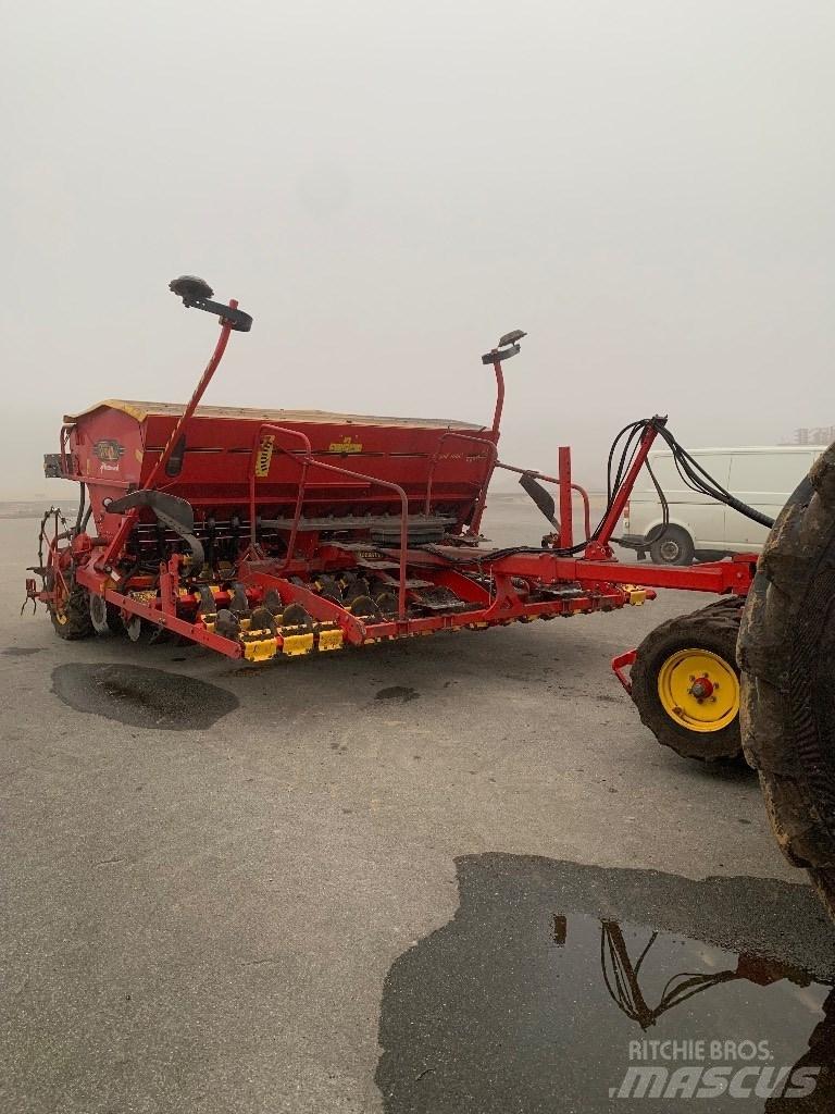 Väderstad Rapid 400C Kombinované secí stroje