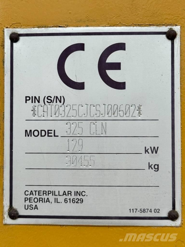 CAT 325CLN LR Rýpadla s dlouhým dosahem