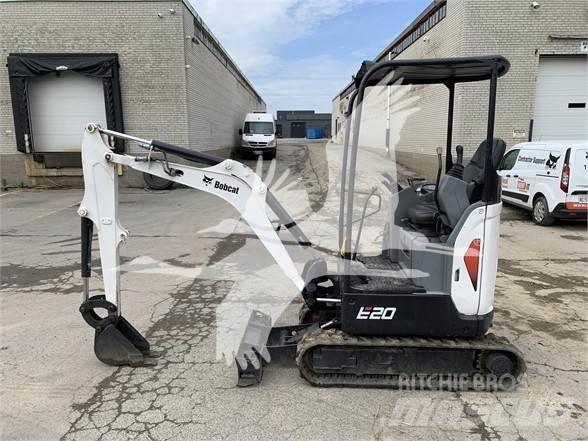 Bobcat E20 Mini rýpadla < 7t