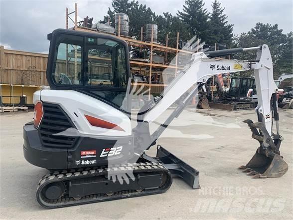 Bobcat E32i Mini rýpadla < 7t