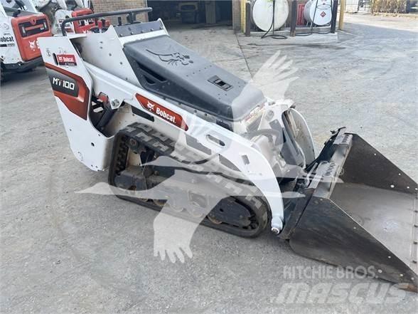 Bobcat MT100 Smykem řízené nakladače