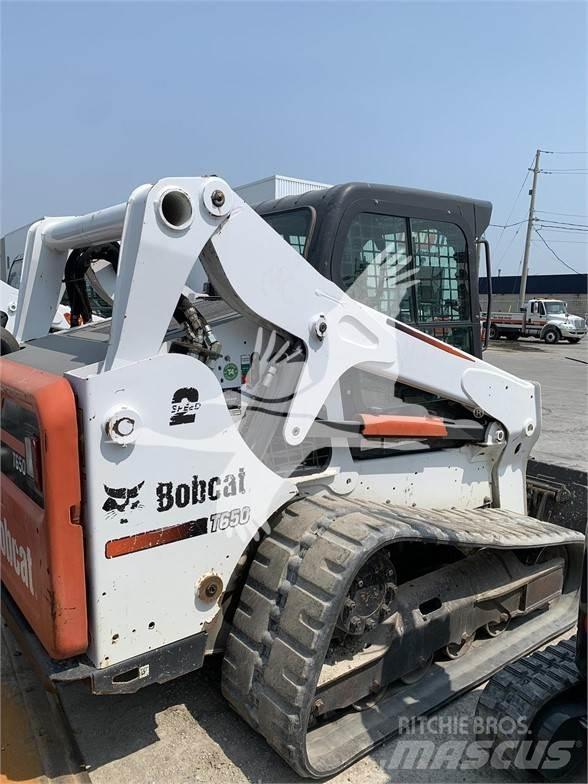 Bobcat T650 Smykem řízené nakladače