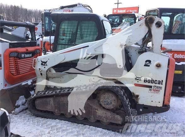 Bobcat T750 Smykem řízené nakladače