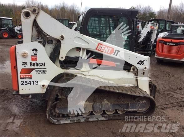 Bobcat T770 Smykem řízené nakladače