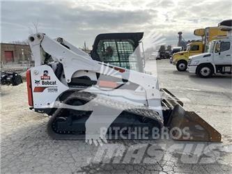Bobcat T870 Smykem řízené nakladače