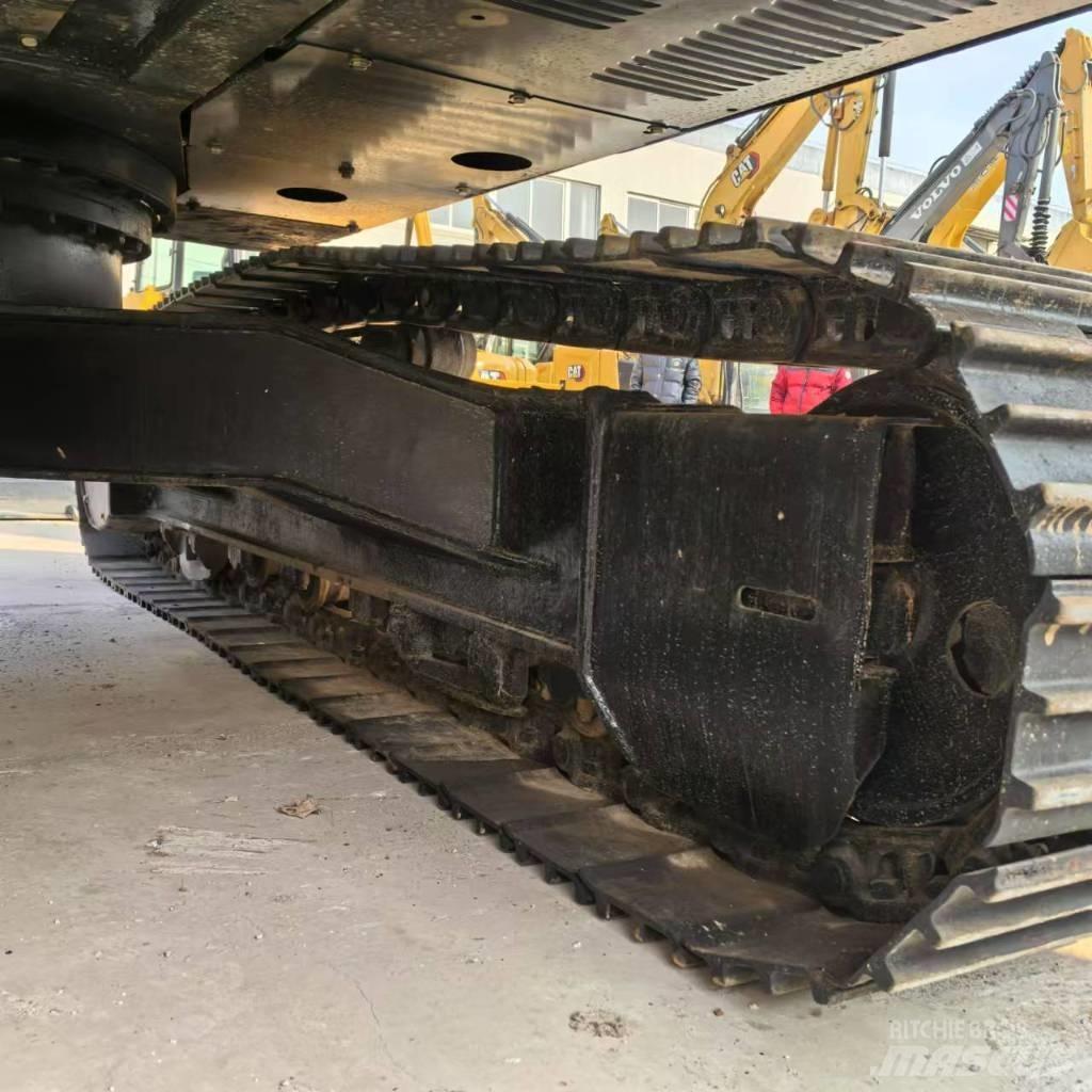 Hitachi ZX 200-3 G Pásová rýpadla