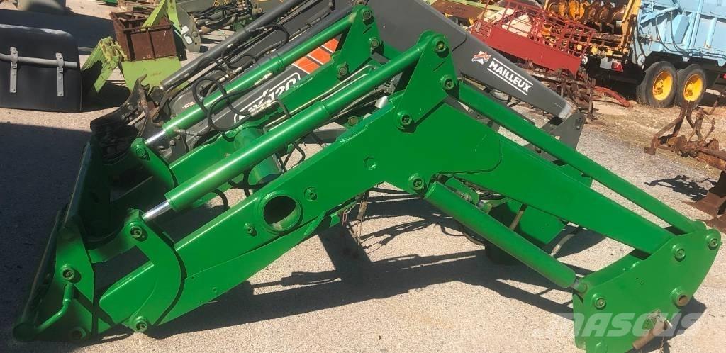 John Deere 6430 Traktory