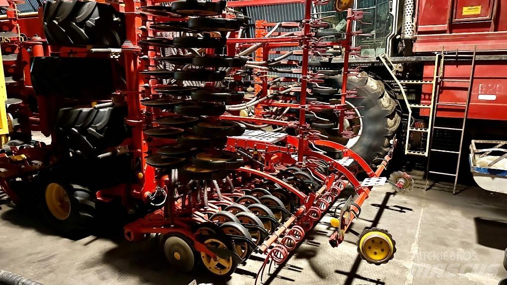 Väderstad Spirit600S Mechanické secí stroje
