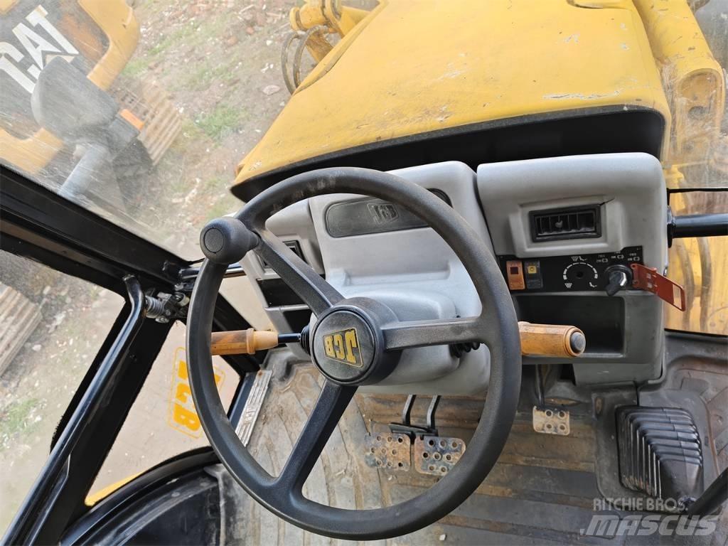 JCB 3 CX Rýpadlo-nakladače