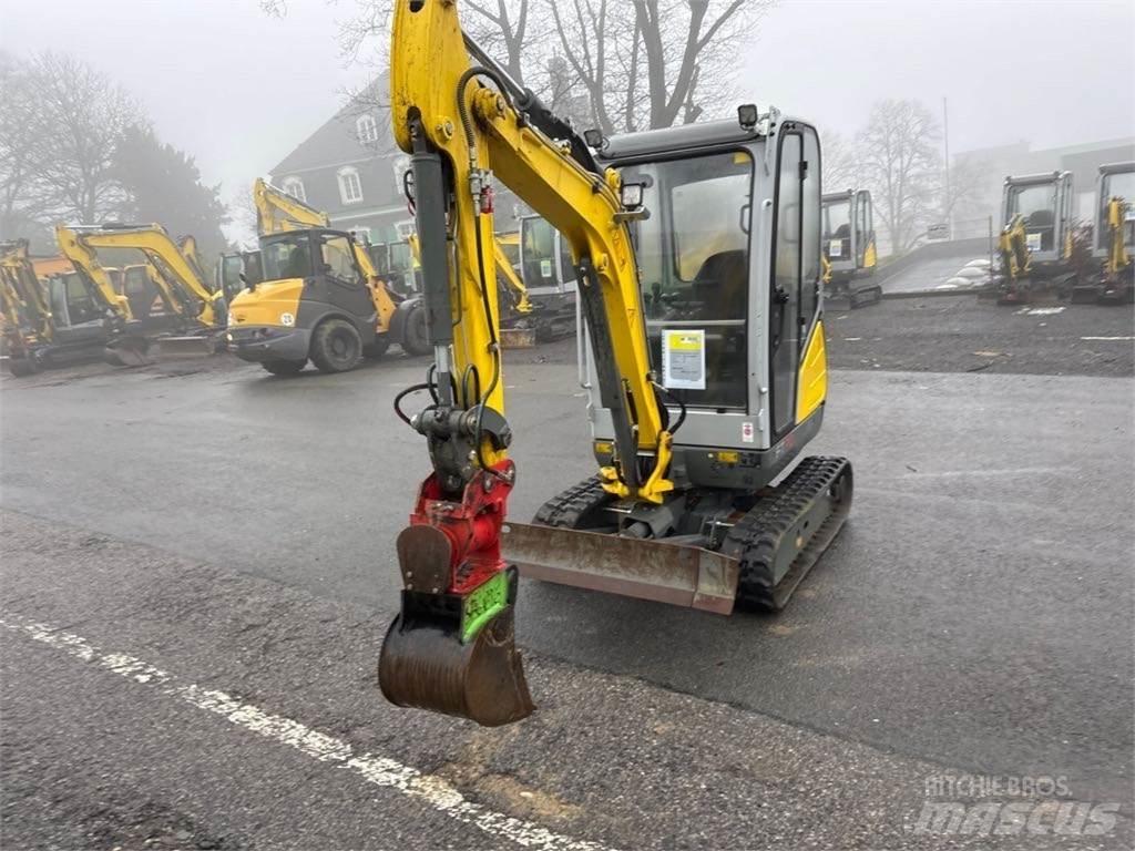 Wacker Neuson ET20 Pásová rýpadla