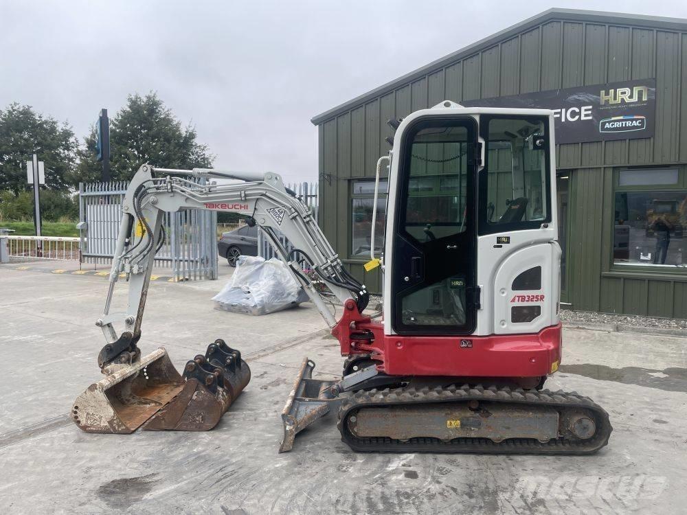 Takeuchi TB 325 R Mini rýpadla < 7t