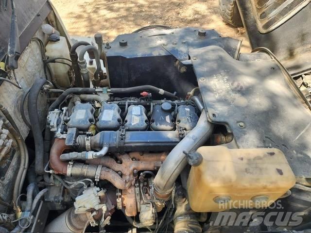 Terex TA 300 Kloubové dempry