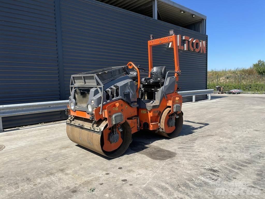 Hamm HD 12 VV Tandemové válce