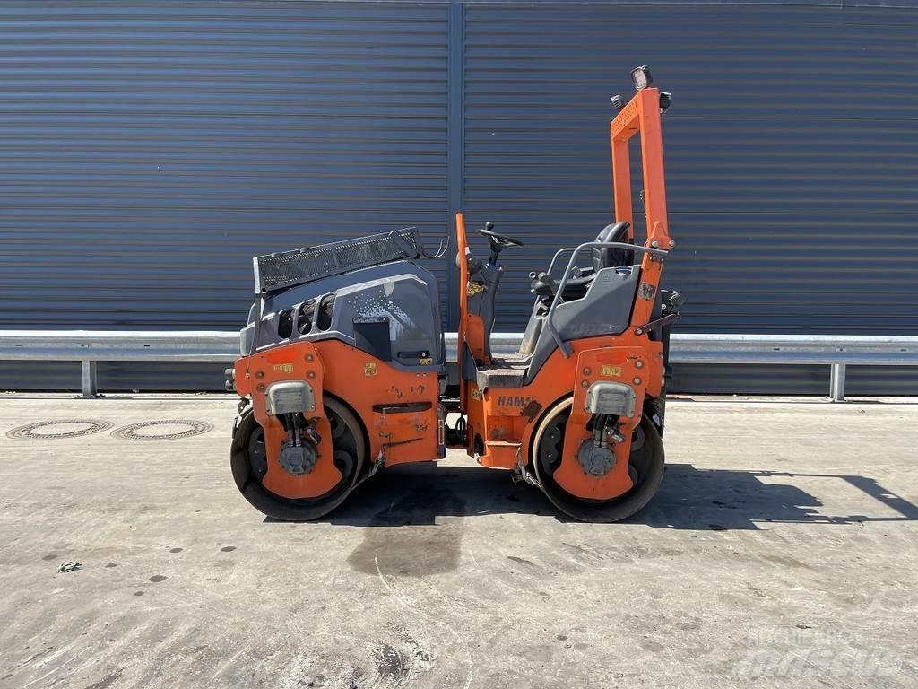 Hamm HD 12 VV Tandemové válce