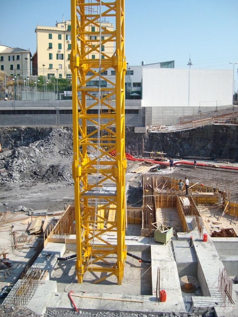 FM GRU TCK 2560 Stavební jeřáby