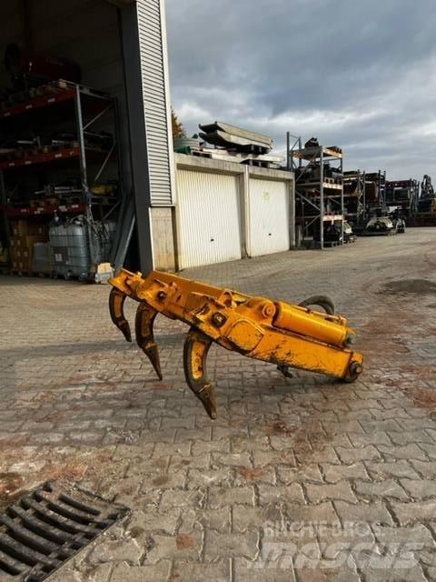 CAT Ripper CAT963C Pásové dozery