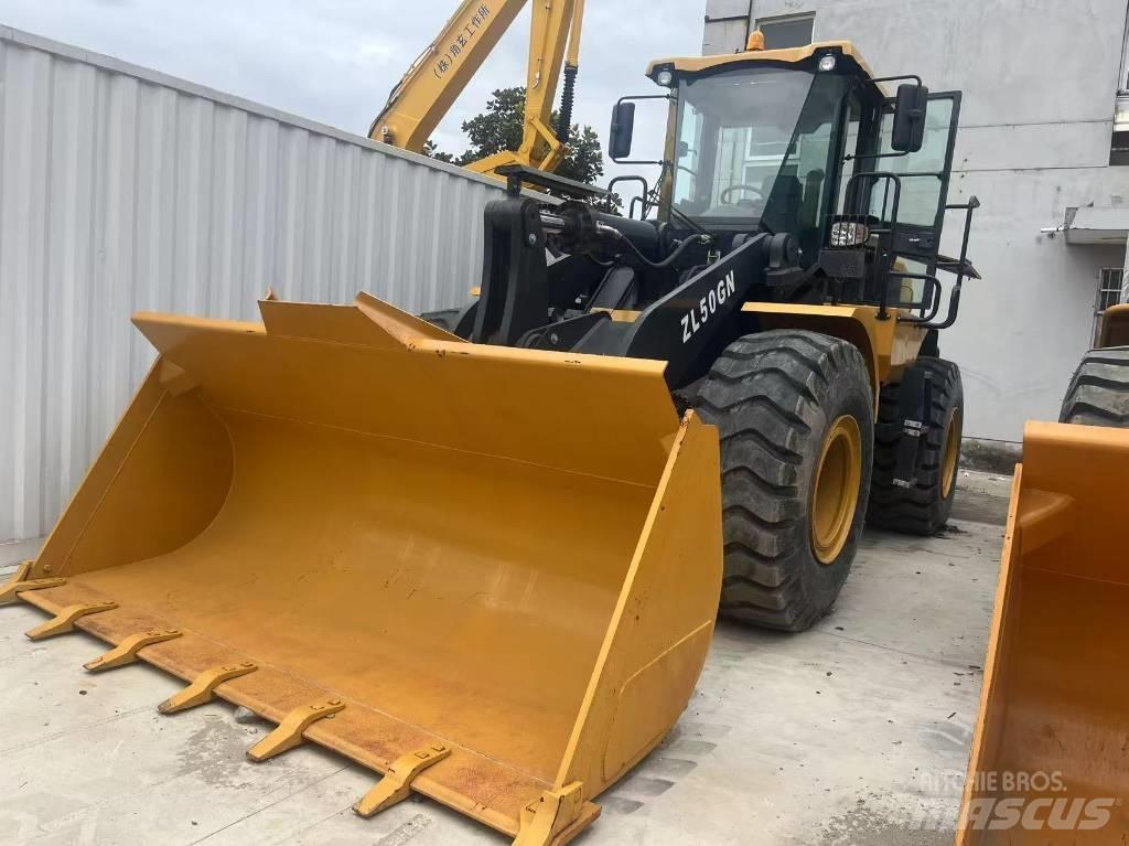 XCMG ZL 50 GN Kolové nakladače
