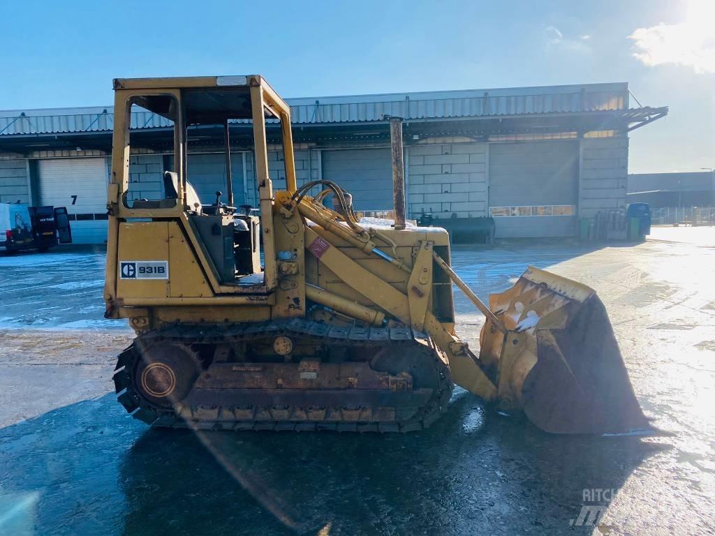 CAT 931 B Pásové nakladače