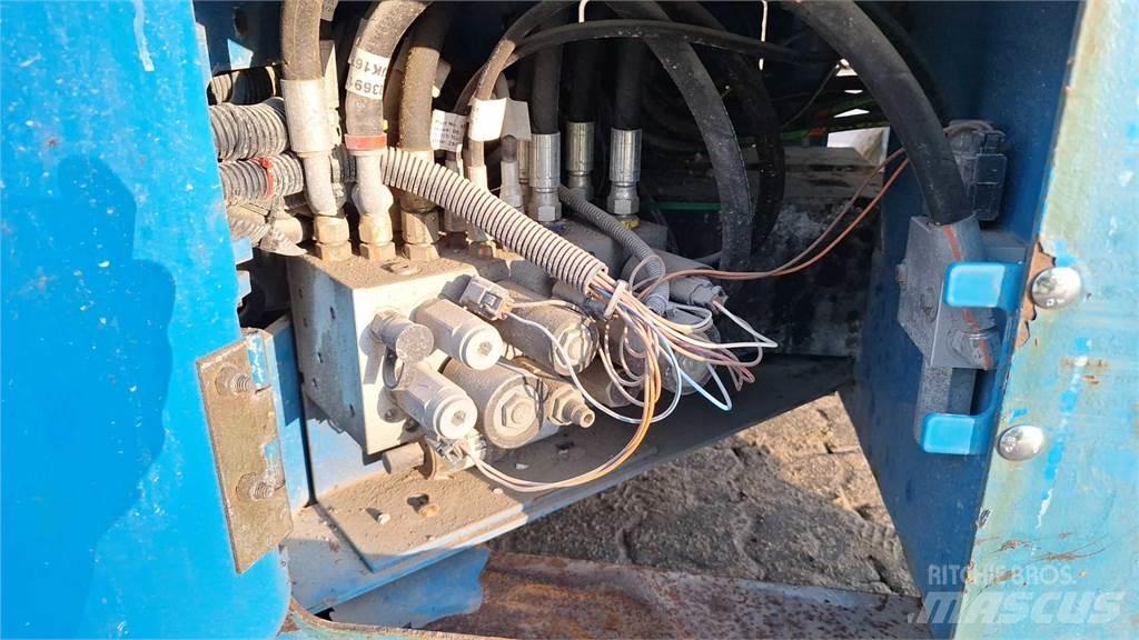 Genie GS4047 Nůžková zvedací plošina