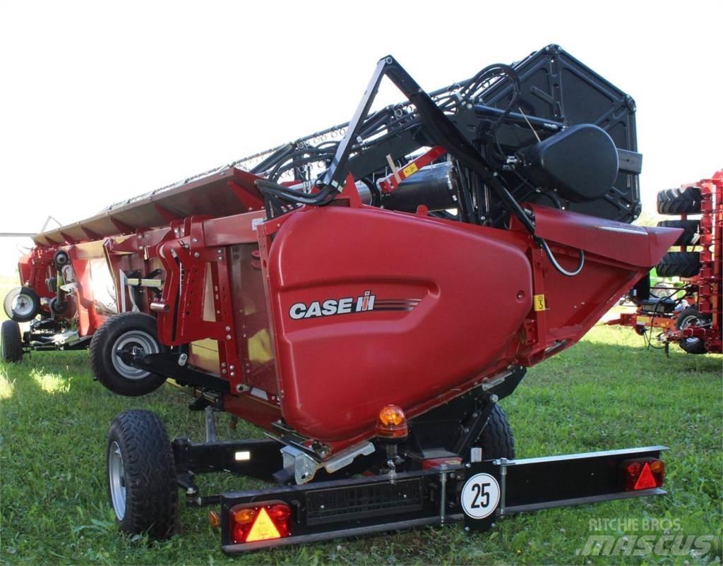 Case IH AF 8250 Sklízecí mlátičky