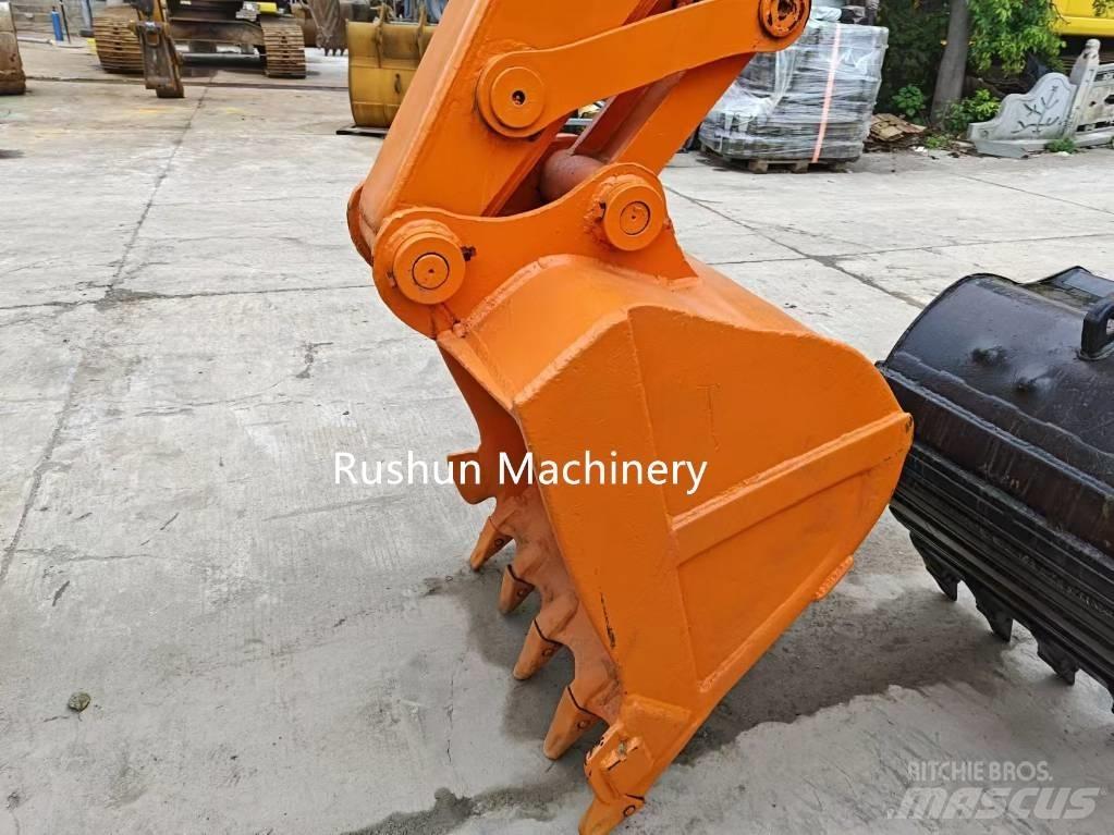 Hitachi ZX70 Pásová rýpadla